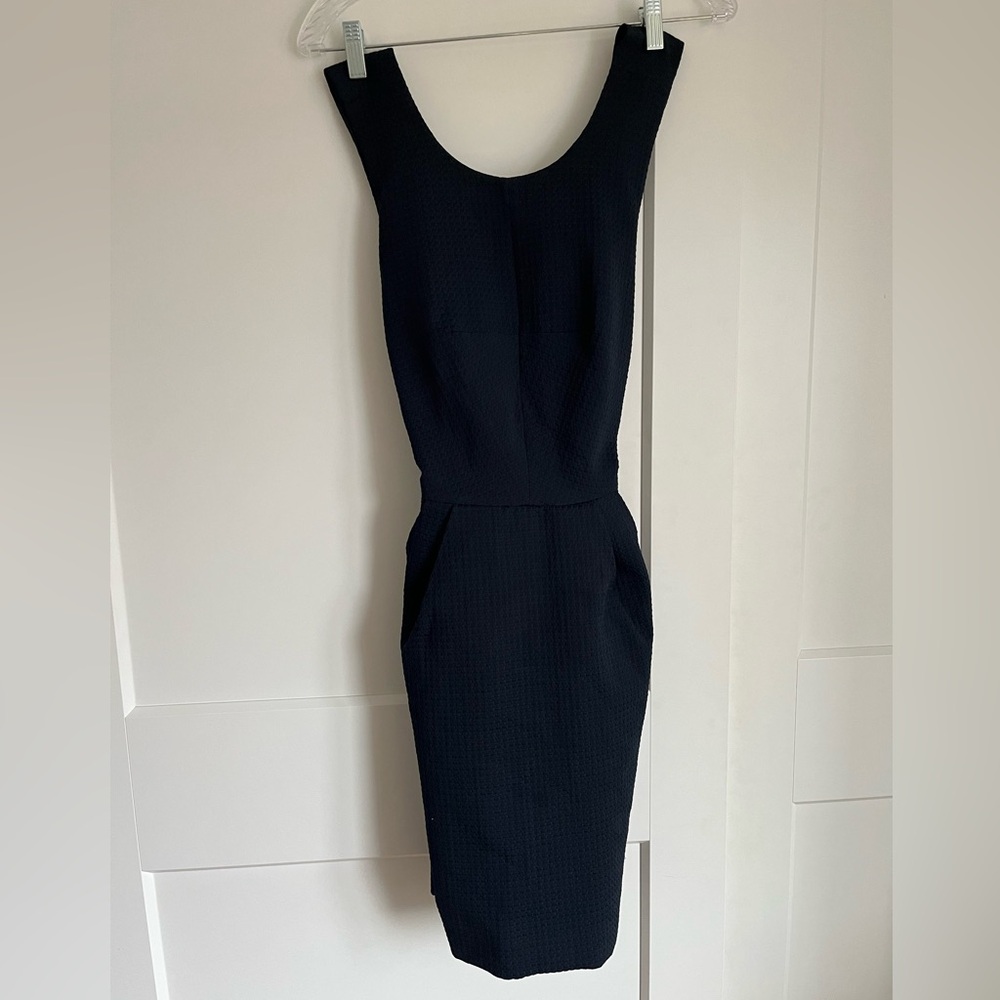 Navy Club Monaco Sleeveless Dress